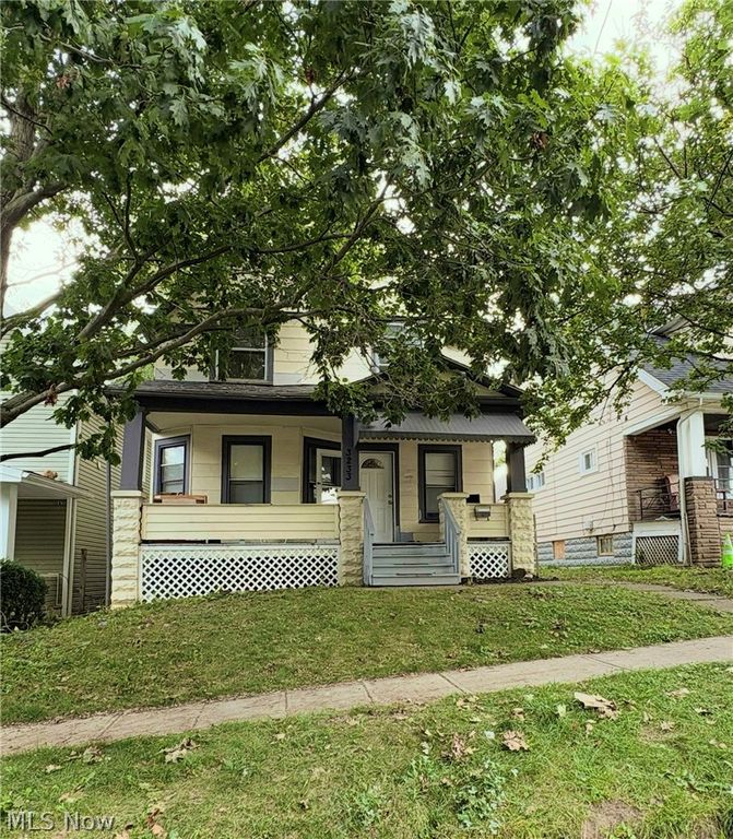 3233 W 94th Street 2, Cleveland, OH 44102