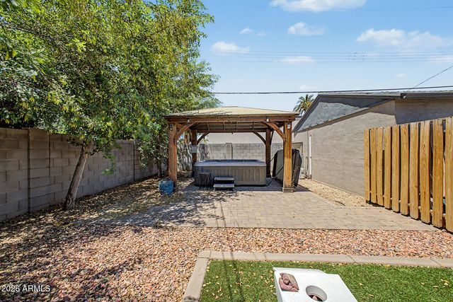 3132 N 15TH Avenue, Phoenix, AZ 85015