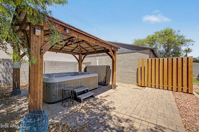 3132 N 15TH Avenue, Phoenix, AZ 85015