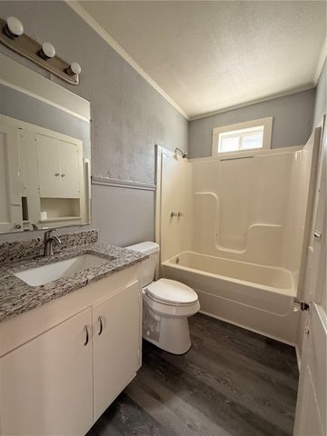 4033 Iturbide St, Corpus Christi, TX 78405