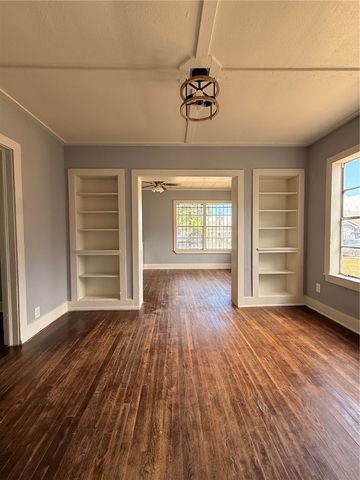 4033 Iturbide St, Corpus Christi, TX 78405