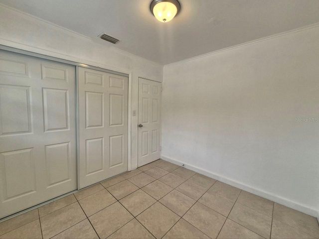 1726 W CHESTNUT STREET B, Tampa, FL 33607