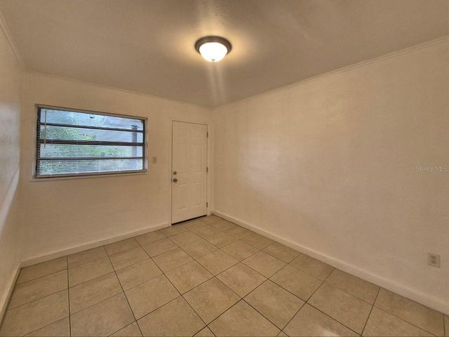 1726 W CHESTNUT STREET B, Tampa, FL 33607