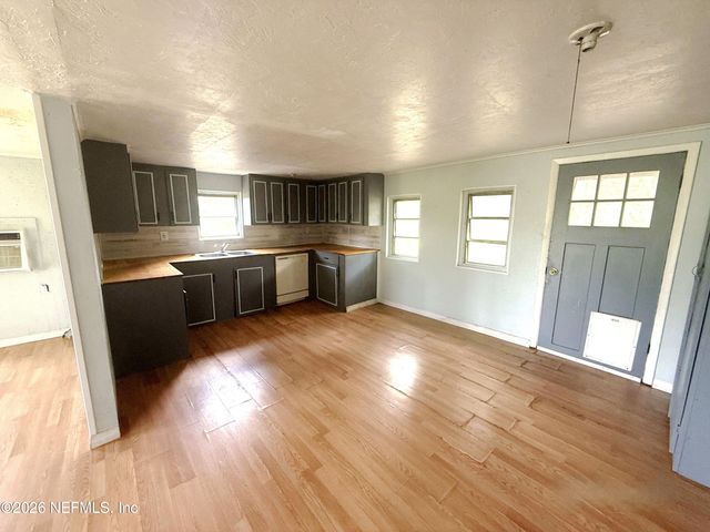 17376 NW 36TH Avenue, Starke, FL 32091