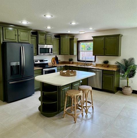 11797 DAVID COURT, Largo, FL 33778