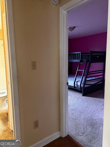 9143 Clubhouse Drive, Riverdale, GA 30274