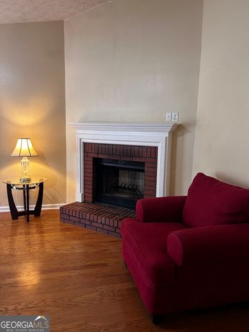 9143 Clubhouse Drive, Riverdale, GA 30274