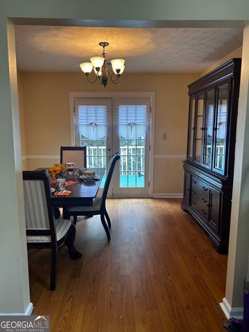 9143 Clubhouse Drive, Riverdale, GA 30274