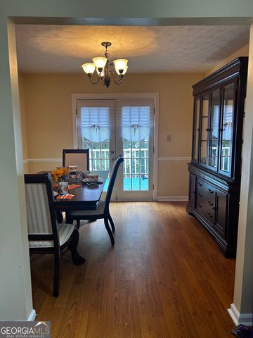 9143 Clubhouse Drive, Riverdale, GA 30274