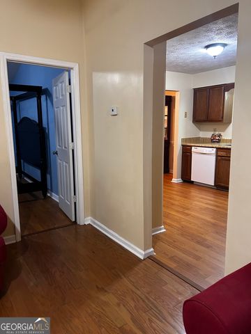 9143 Clubhouse Drive, Riverdale, GA 30274