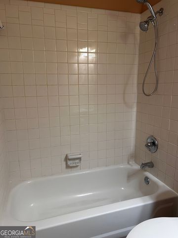 9143 Clubhouse Drive, Riverdale, GA 30274