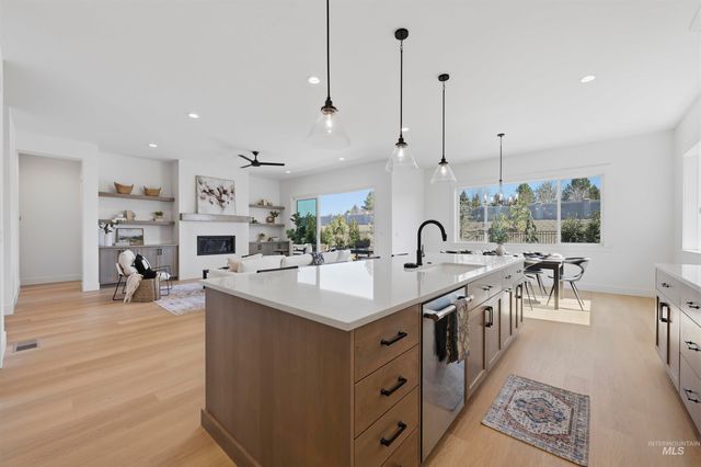 2182 N Annadale Way, Eagle, ID 83616