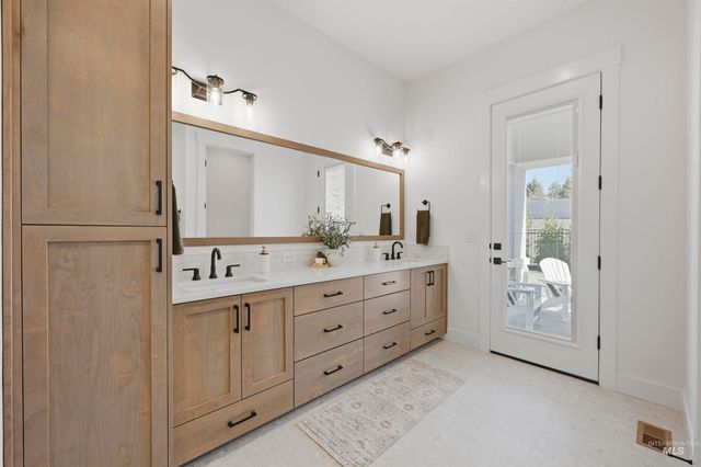 2182 N Annadale Way, Eagle, ID 83616