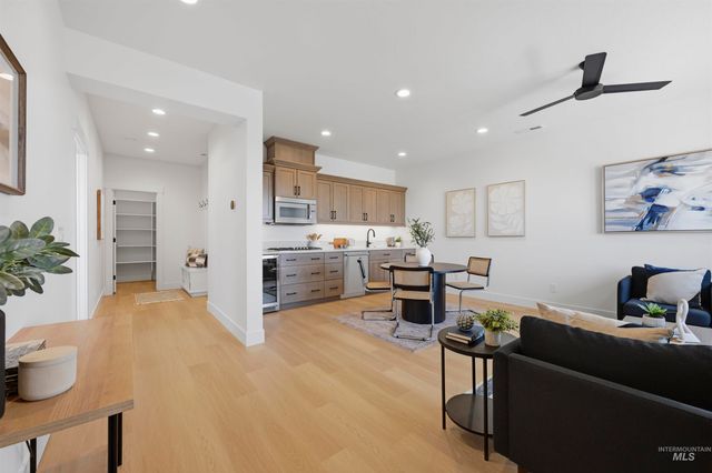 2182 N Annadale Way, Eagle, ID 83616