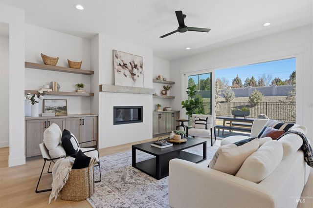 2182 N Annadale Way, Eagle, ID 83616