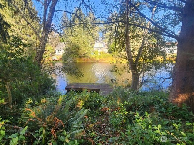 576 Makah Avenue SE, Ocean Shores, WA 98569