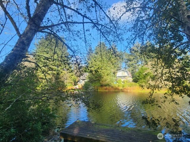 576 Makah Avenue SE, Ocean Shores, WA 98569