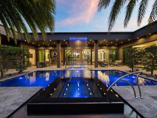 2213 NE 37TH Drive, Fort Lauderdale, FL 33308