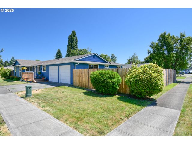 2102 35TH Ave, Longview, WA 98632
