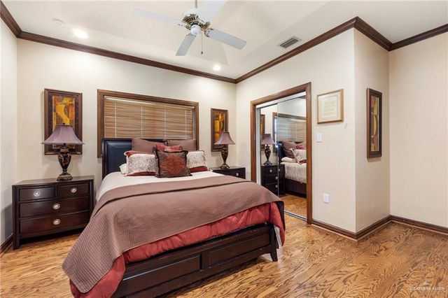1016 E Griffin Parkway, Mission, TX 78572