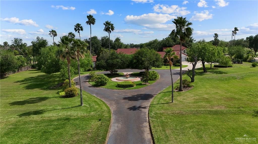 1016 E Griffin Parkway, Mission, TX 78572