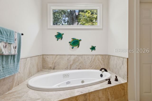 3 Ashley Hall Dr, Bluffton, SC 29910