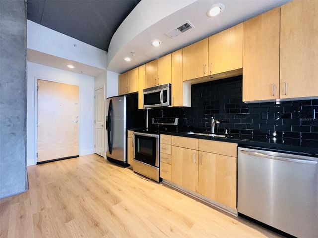 155 S COURT AVENUE 1103, Orlando, FL 32801