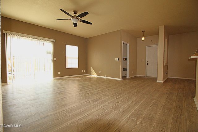 8348 Fernwood Avenue, California City, CA 93505