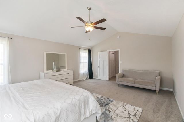 7228 Lockford Walk N, Avon, IN 46123