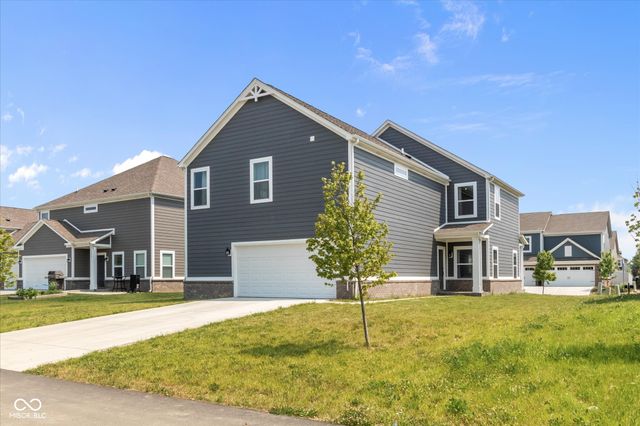 7228 Lockford Walk N, Avon, IN 46123