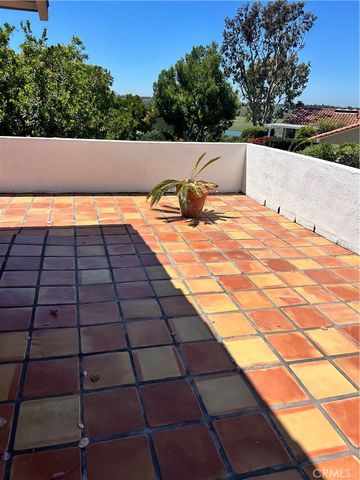400 Onda, Newport Beach, CA 92660