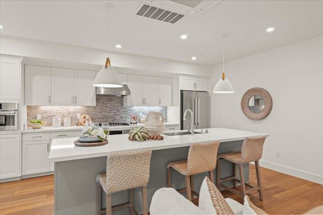 16447 McMillan Court, Los Gatos, CA 95032