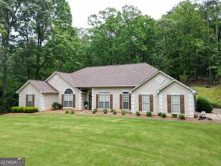 122 Cameron Pointe Drive, Lagrange, GA 30240