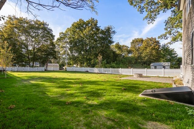 278 N Main St, Natick, MA 01760