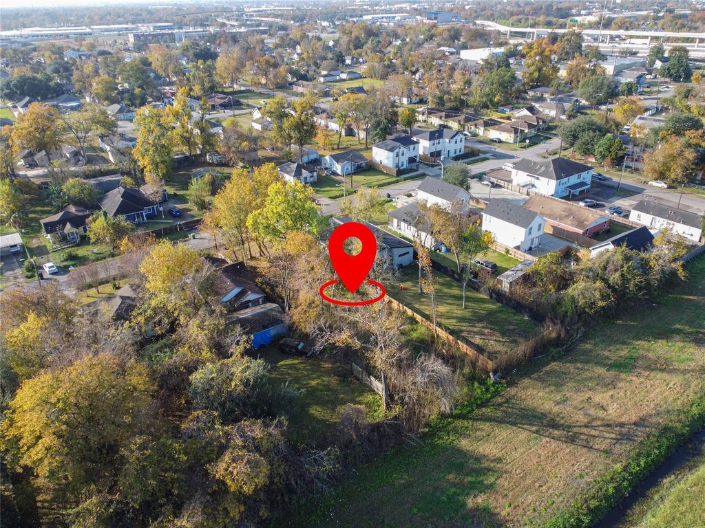 4023 King Street, Houston, TX 77026