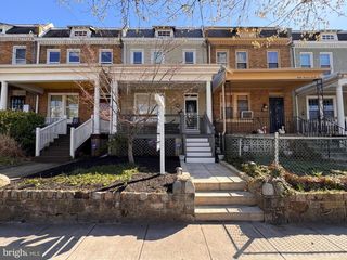 822 CRITTENDEN ST NW, Washington, DC 20011