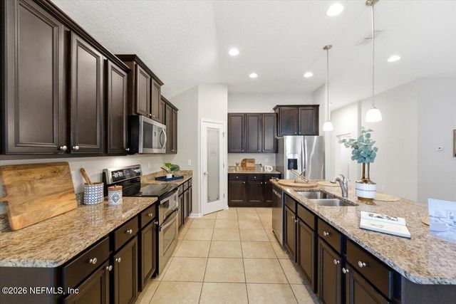 16088 GARRETT GROVE Court, Jacksonville, FL 32218