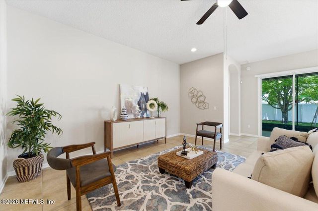 16088 GARRETT GROVE Court, Jacksonville, FL 32218