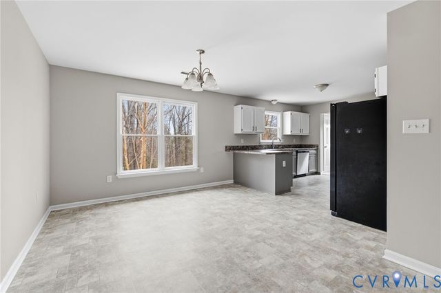 836 Walkerton Rd, King William, VA 23177