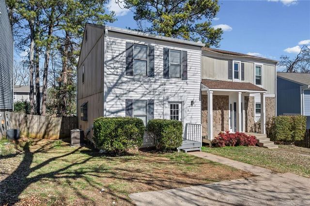 1222 Ridgecrest SE Lane, Smyrna, GA 30080