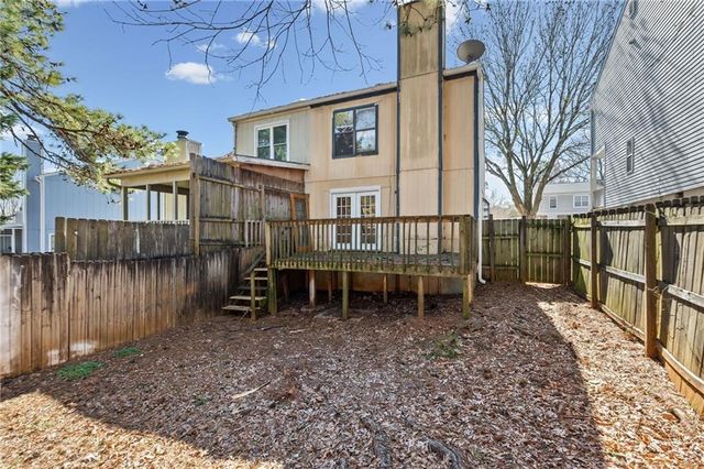 1222 Ridgecrest SE Lane, Smyrna, GA 30080