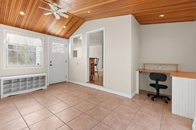 20 Baldpate Rd, Georgetown, MA 01833