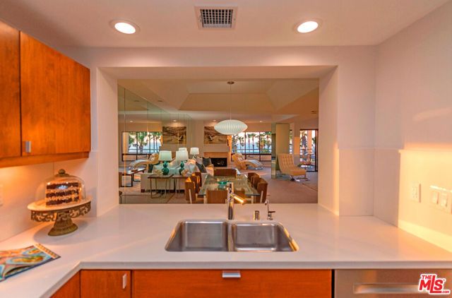 110 Ocean Park Boulevard 502, Santa Monica, CA 90405