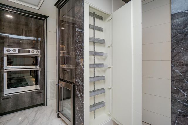 5711 Sugar Hill Drive Drive 29, Houston, TX 77057