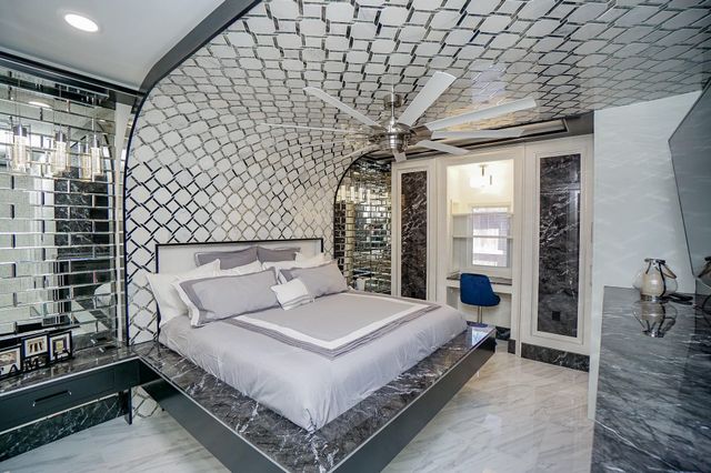 5711 Sugar Hill Drive Drive 29, Houston, TX 77057