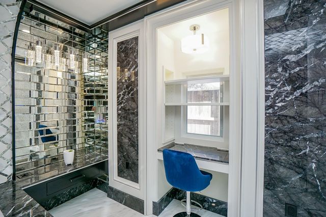 5711 Sugar Hill Drive Drive 29, Houston, TX 77057