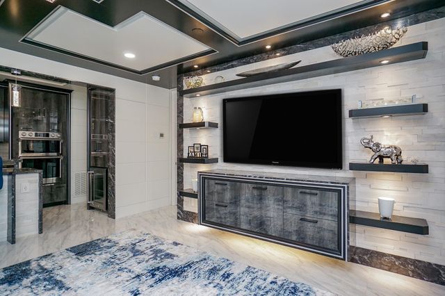 5711 Sugar Hill Drive Drive 29, Houston, TX 77057