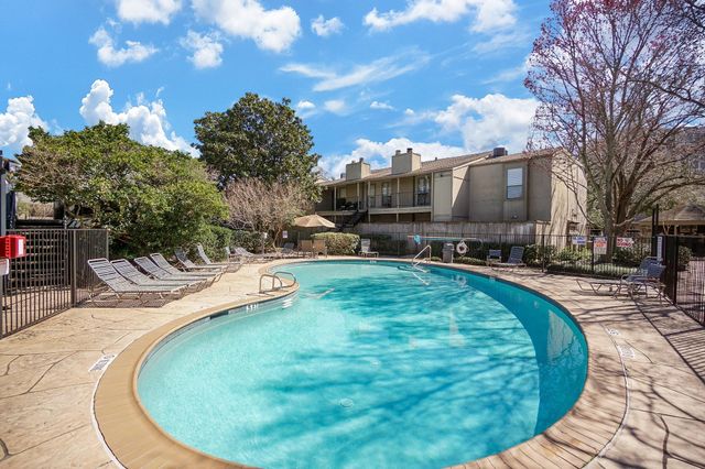 5711 Sugar Hill Drive Drive 29, Houston, TX 77057