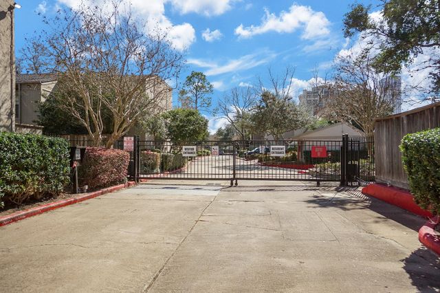 5711 Sugar Hill Drive Drive 29, Houston, TX 77057