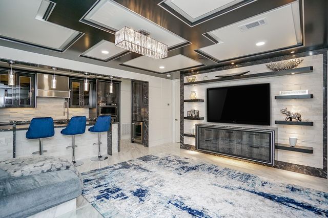 5711 Sugar Hill Drive Drive 29, Houston, TX 77057